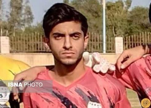 فوتبالیست به کما رفته آبادانی درگذشت