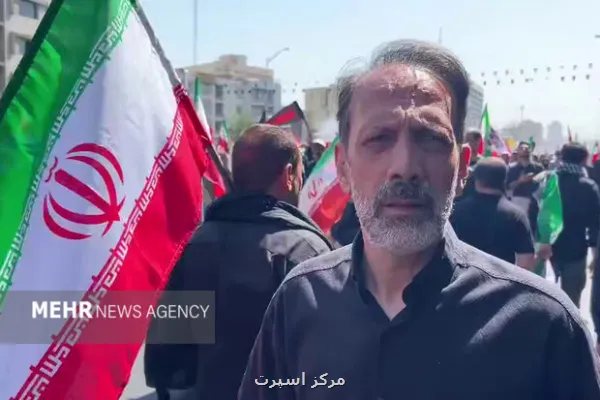 راه رهبر شهید با قدرت ادامه می یابد