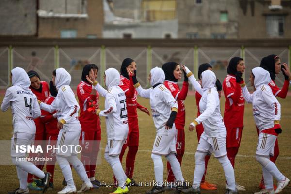 سلامتی فوتبالیست ها مهم تر از لیگ است